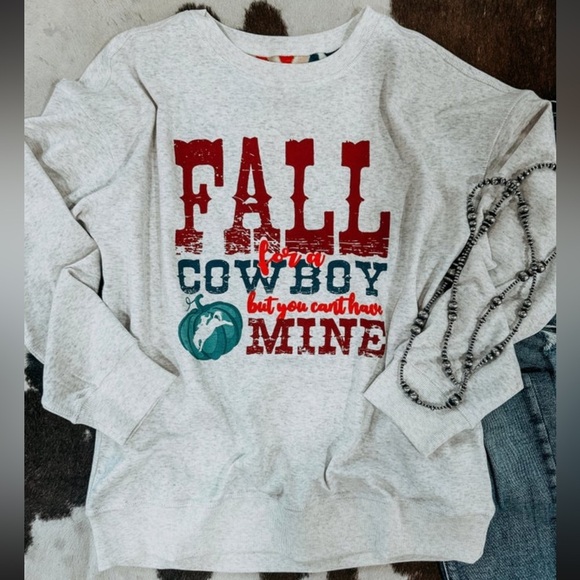 Merigold Kiss “Fall For A Cowboy Just Not Mine” Reversible Sweatshirt/Pullover🤠 - Picture 3 of 4